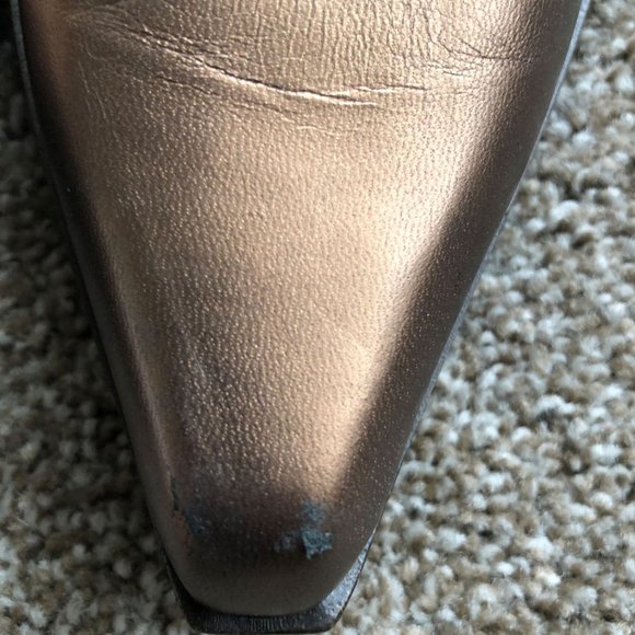 DONALD J PLINER BRONZE SHOE 9N - Picture 5 of 5